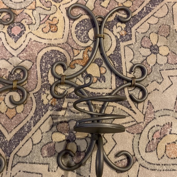 Wall decor - Picture 3 of 3